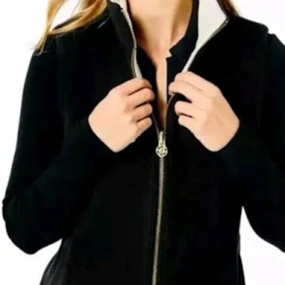 Lilly Pulitzer Brooklee reversible vest Fleece NWT - Picture 1 of 6